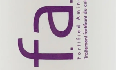 F.a.s.t. Detangling Styling Cream In White