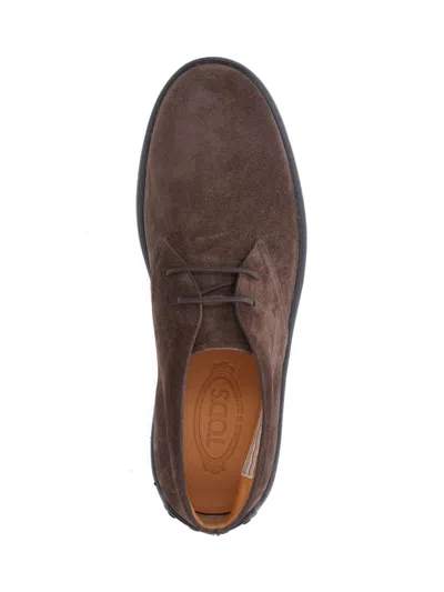Tod's Suede Gommino Desert Boots In Brown