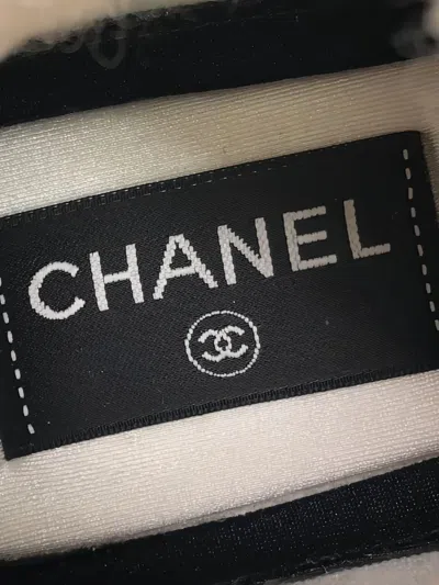 Pre-owned Chanel Knitted Slip-on Sneakers In Neutral