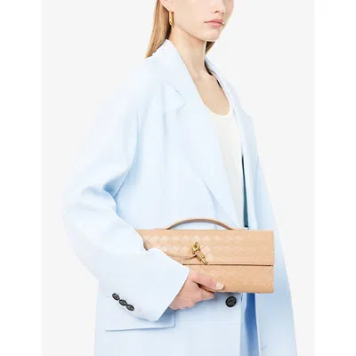 Bottega Veneta Womens Biscuit-m Brass Andiamo Intrecciato Leather Clutch Bag In Brown