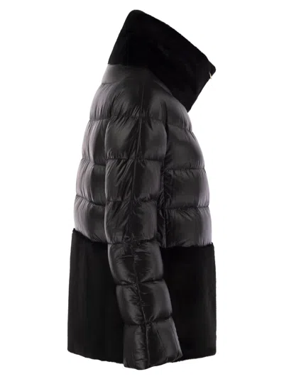 Herno Nylon Cape Ultralight And Lady Alternative Fur In Black