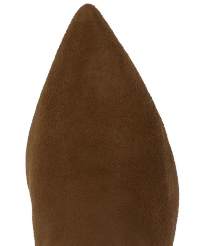 Jessica Simpson Women's Lovienn Stiletto Knee-high Wide-calf Dress Boots In Brown