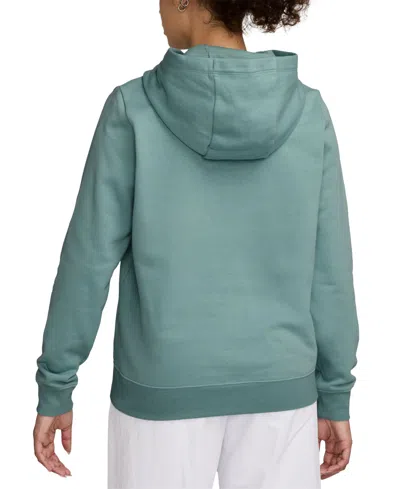 Nike Club Womens Long Sleeve Fleece Active Hoodie In Green