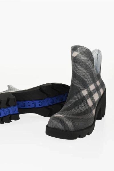 Burberry Tartan Patterned Rubber Booties 8cm In Gray