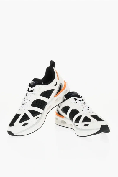Valentino Garavani Low Top Vlogo Easyjog Sneakers In White