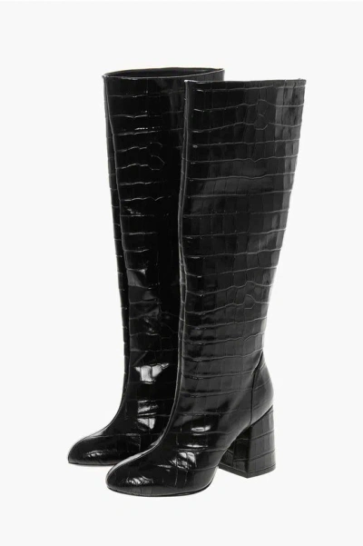 Stuart Weitzman Crocodile Effect Embossed Leather Boots 9cm In Black