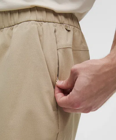 Lululemon Abc Wovenair Pull-on Short 7"