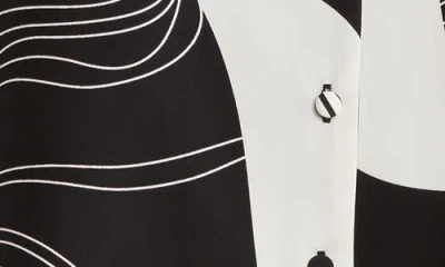 Love By Design Rhythm Short Sleeve Button-up Shirt In Black