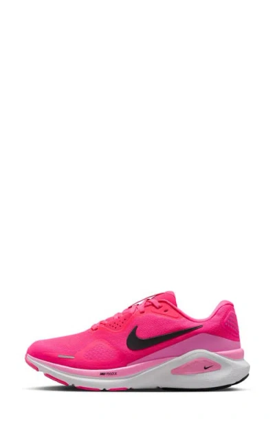 Nike Structure 26 Running Shoe In Red
