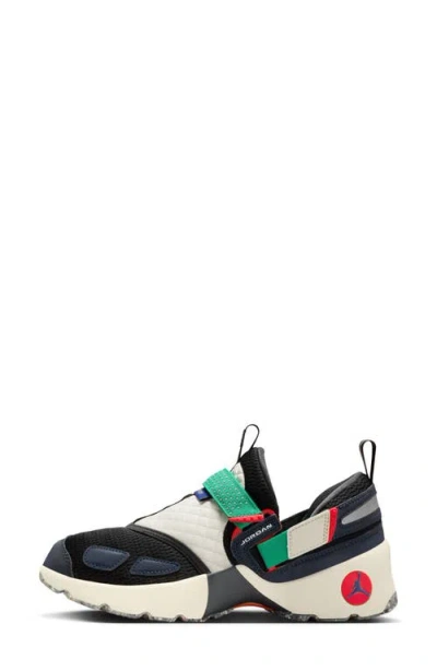 Jordan Trunner Lx Sneaker In Multi