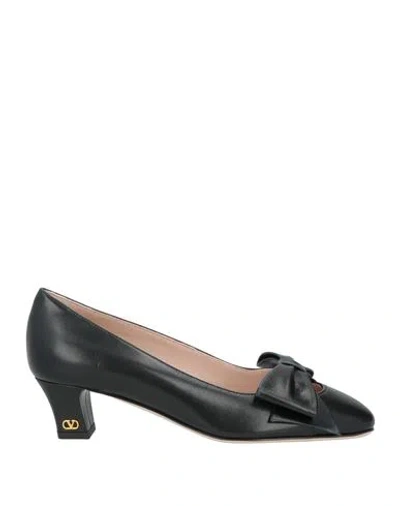 Valentino Garavani Leather Pumps Featuring Bow Detail In Black
