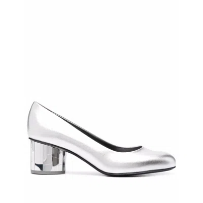Ferragamo Farrah Metallic Leather Pumps In Silver