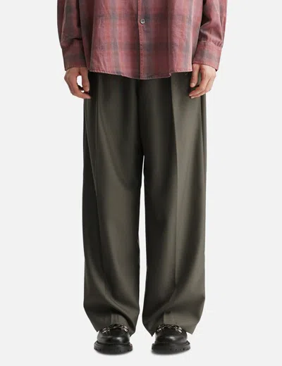 Coda Inverted Tuck Slacks In Black