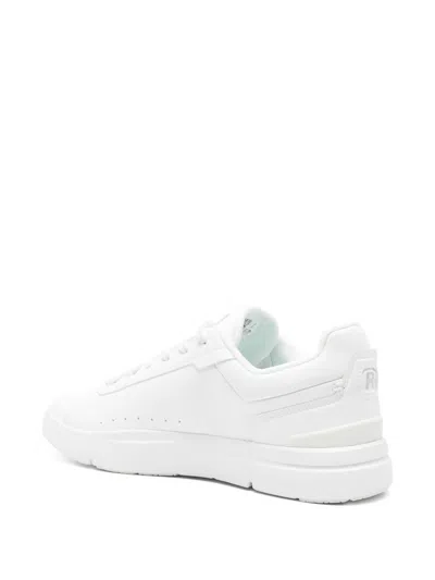 On Running The Roger Advantage Logo-print Sneakers In White