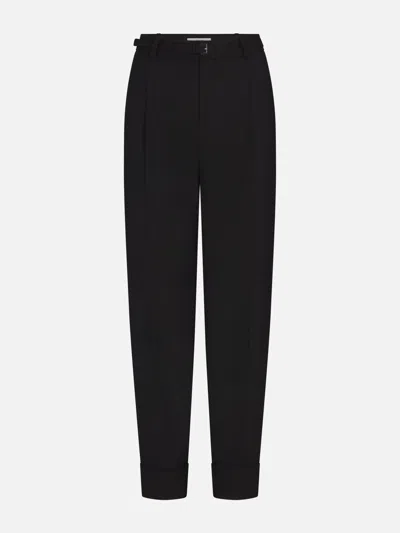 Frame The Cuffed Pleated Trouser Pants In Black
