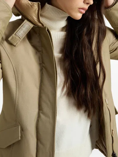 Woolrich Insulated Parka With Hood And Pockets
