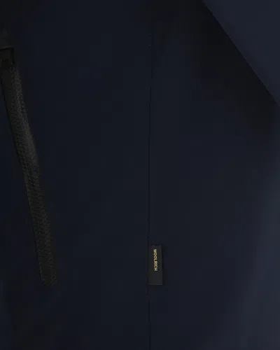 Woolrich Giubbino Soft Shell Pacific Blu In Black