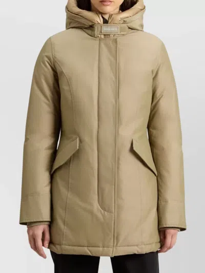 Woolrich Insulated Parka With Hood And Pockets In Brown