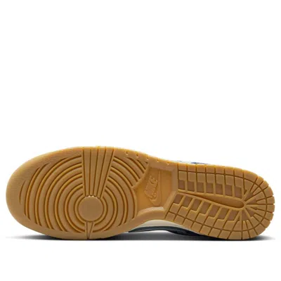 Nike Dunk Low Retro Se In Blue