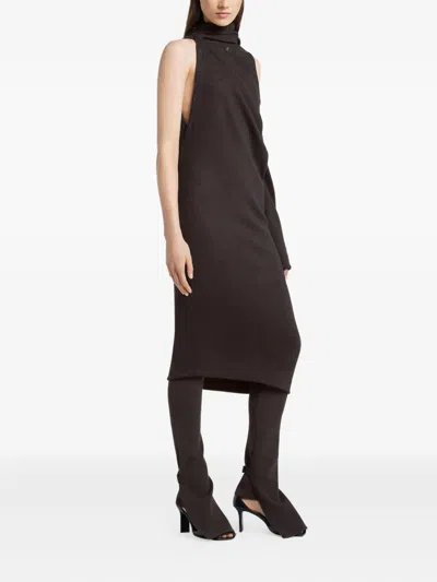 垂坠羊毛中长连衣裙