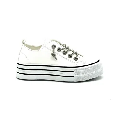 Bonavi Women's Harley Slip On Sneaker In White In White