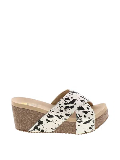 Volatile Women's Riverside Cowhide Wedge Sandal In Chocolate Chip In Multi