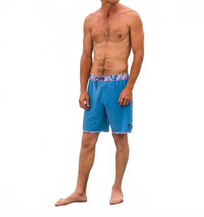 Feather 4 Arrow Scallop Edge Boardshort In Garden Party In Multi