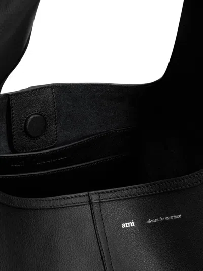 Ami Alexandre Mattiussi Etienne Leather Trapezoid Shoulder Bag In Black