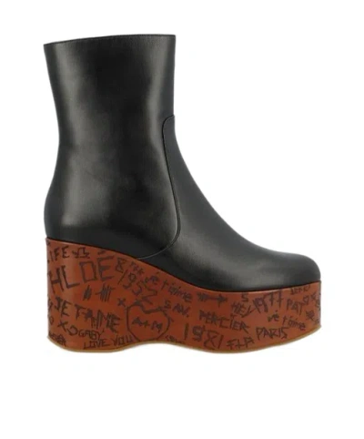 Chloé Graphic Print Ankle Boots With Platform Sole In Black