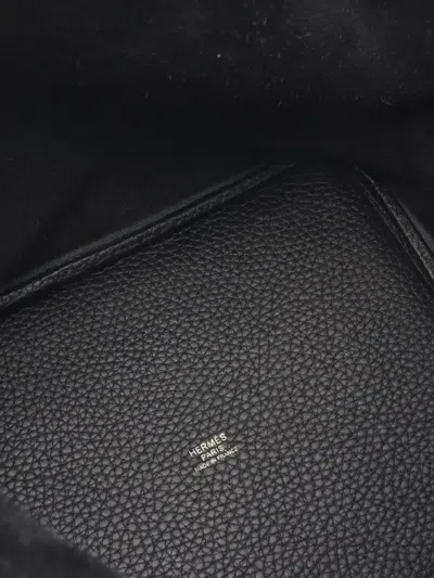 Pre-owned Hermes 2021 Clemence Picotin Lock 22 Handbag In Black