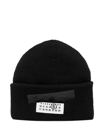 Mm6 Maison Margiela Ribbed Beanie With Logo Tag In Black
