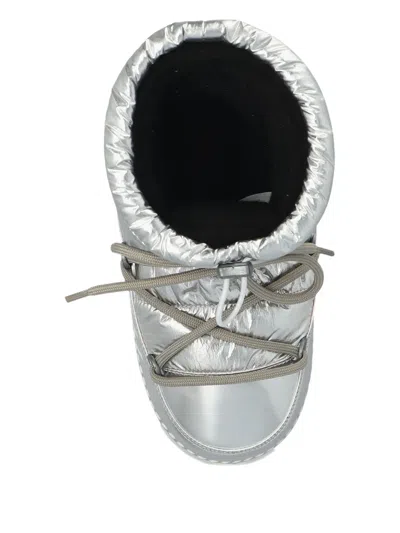 Inuikii Mountain Quilted Metallic Snow Boots In Silver