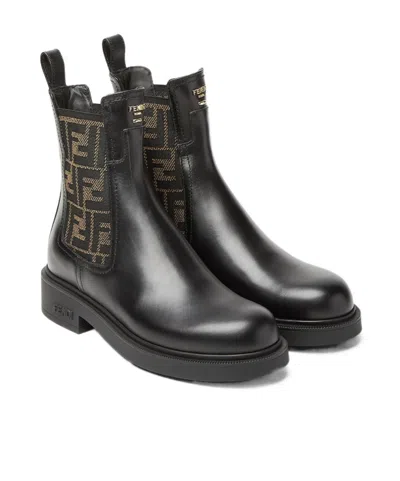 Fendi Filo Chelsea Boots In Black