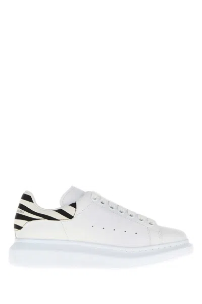 Alexander Mcqueen White Leather Sneakers With Printed Suede Heel In White