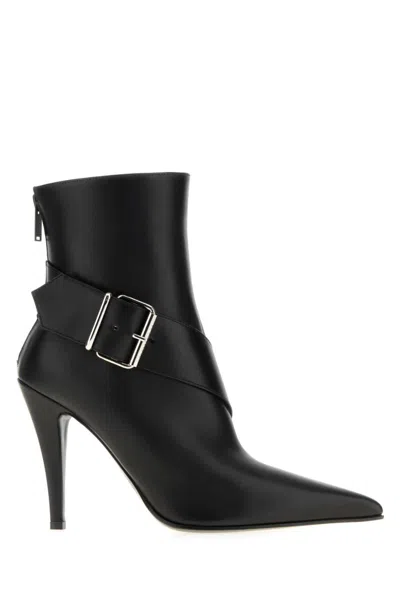 Alexander Mcqueen Calfskin Heron Buckle Heeled Boots 105 In Black