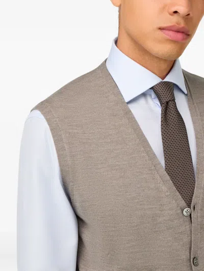 Boggi Milano Ens V-neck Knitted Merino-wool Waistcoat Taupe In Gray