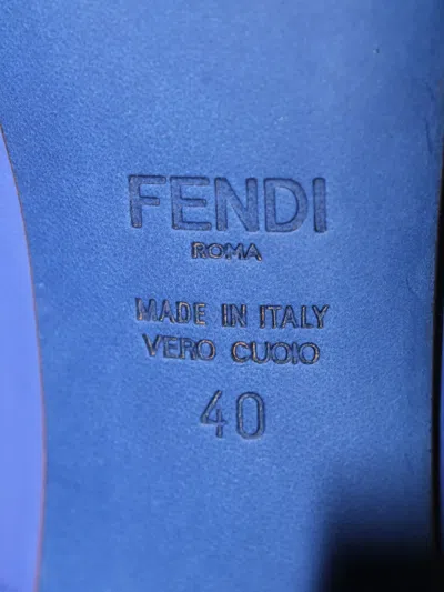 Pre-owned Fendi Suede Pointed-toe Pumps In Blue
