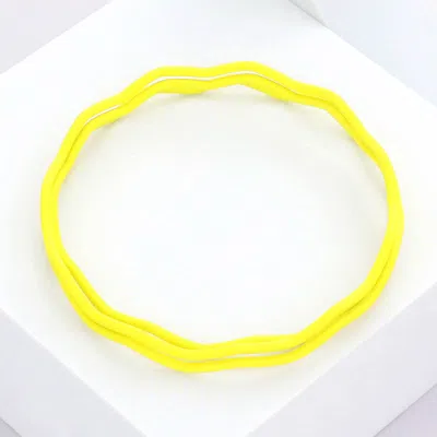 Fashnzfab 3pcs - Zigzag Chevron Wavy Bangle Bracelets In Yellow