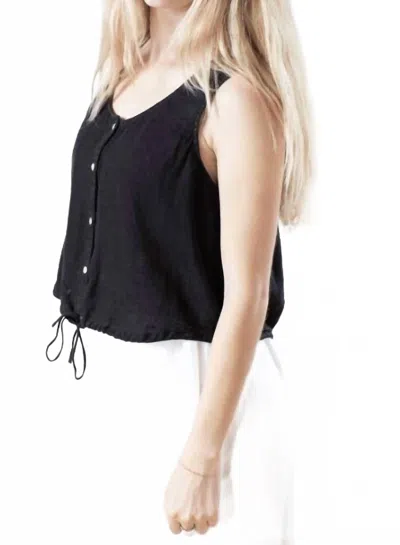 Bella Dahl Sleeveless Tie Waist Button Down Top In Black In Black