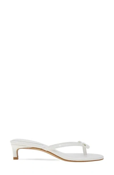 Bcbgeneration Zia Slide Sandal In White