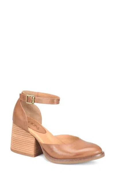 Korks Womens Almond Closed Toe Stacked Heel In Gold