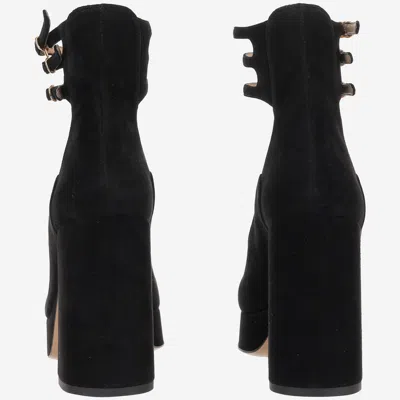 Chloé Loti Suede Platform Block-heel Pumps In Black