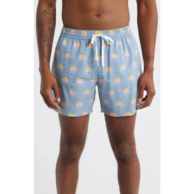 Chubbies Heat Waves Classic 5.5-inch Swim Trunks In Blue