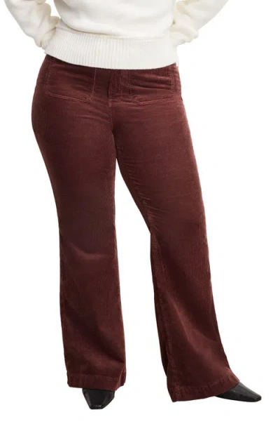 Good American Good Legs Patch Pocket Flare Corduroy Pants In Burgundy
