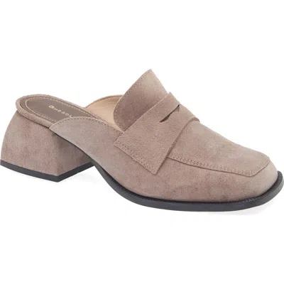 Chocolat Blu Delilah Block Heel Mule In Brown