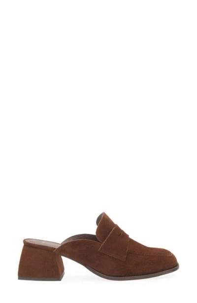 Chocolat Blu Delilah Block Heel Mule In Brown