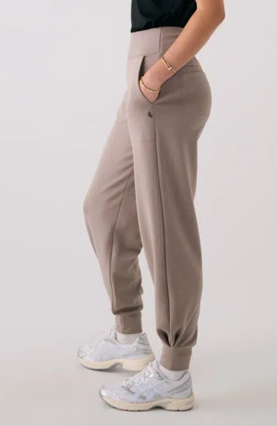 Lole Flow Sweatpants In Neutral