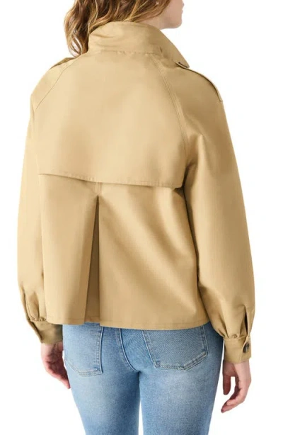 Steve Madden Kaylee Cotton Blend Crop Trench Coat In Neutral