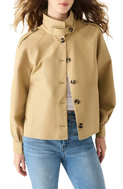 Steve Madden Kaylee Cotton Blend Crop Trench Coat In Neutral
