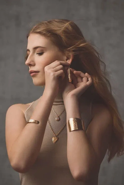 Collection 1304 Teardrop Bronze Earrings In Brown